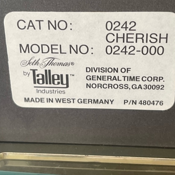 VINTAGE SETH THOMAS QUARTZ CLOCK - Picture 4 of 5